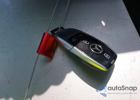 2018 Mercedes-Benz E 300 4Matic from USA, damaged, VIN WDDZF4KB0JA370037